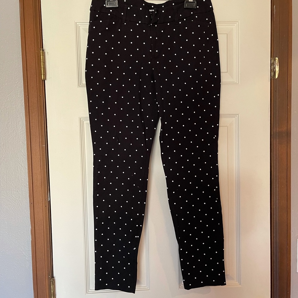 Old Navy polka dot Pixie Pants